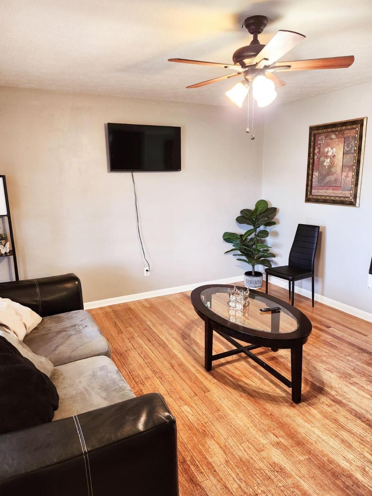 Quiet Comfort Room Near Shopping And Attractions Fayetteville Dış mekan fotoğraf